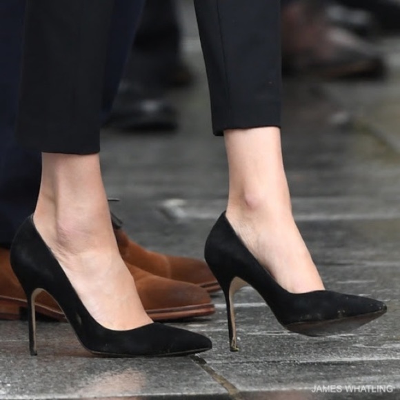 Manolo Blahnik Shoes - Manolo Blahnik Suede BB 90 Pump Black